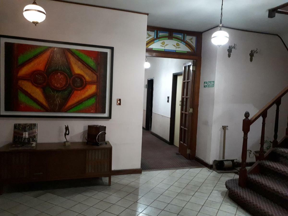 Hotel Alcazar Villa María エクステリア 写真