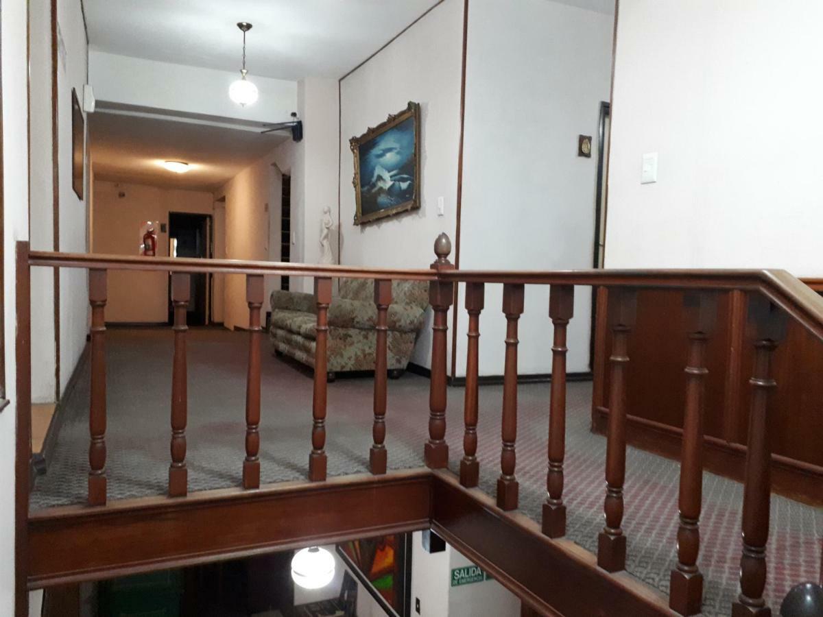 Hotel Alcazar Villa María エクステリア 写真
